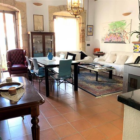 ホテル Relais Del Porto カリアリ エクステリア 写真