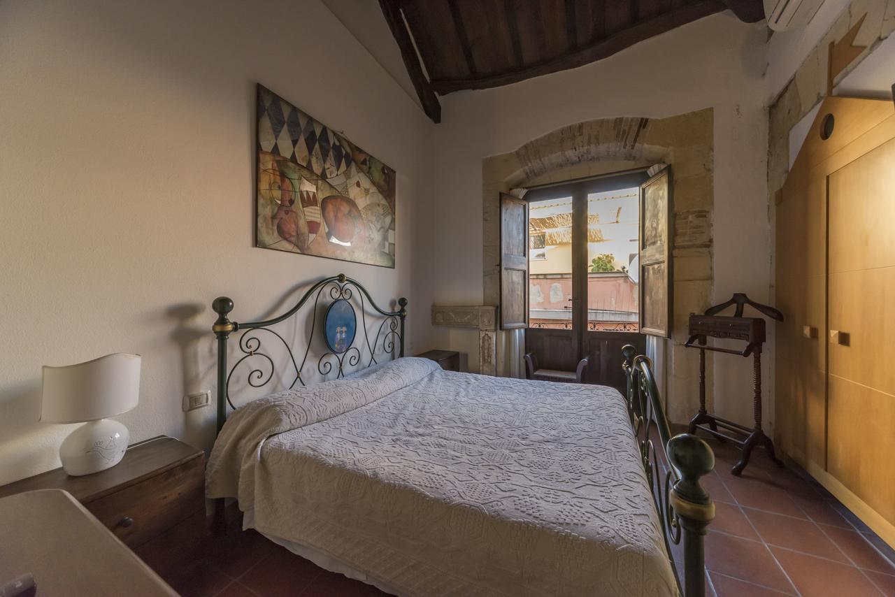 ホテル Relais Del Porto カリアリ エクステリア 写真