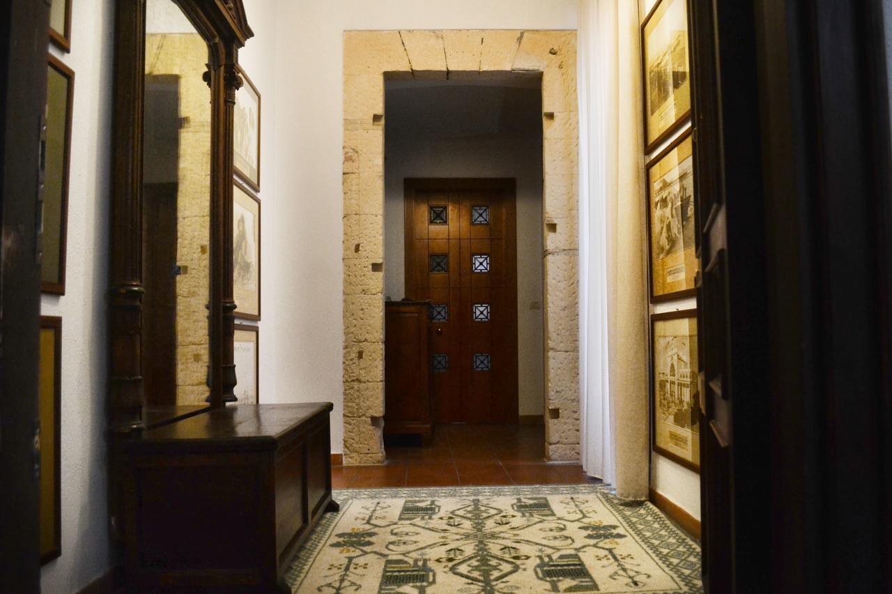 ホテル Relais Del Porto カリアリ エクステリア 写真